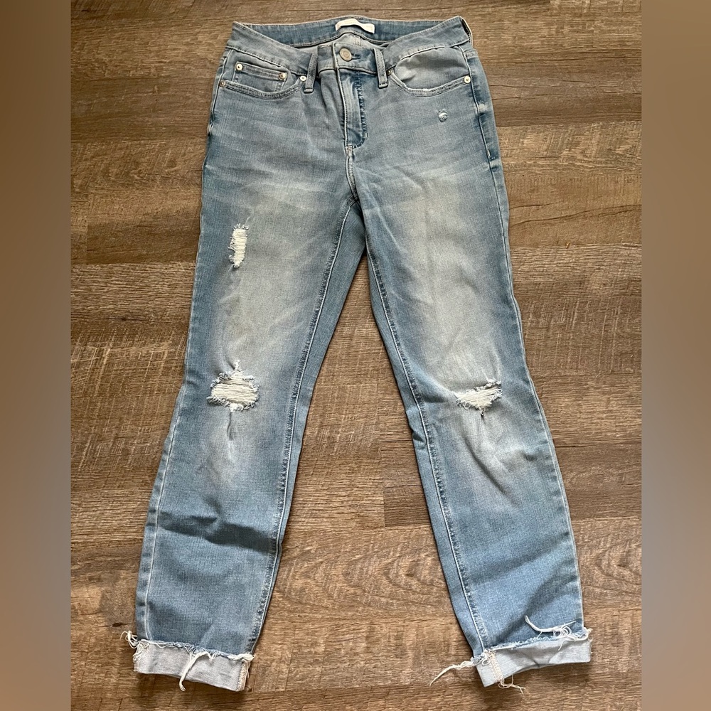 Light Wash Skinny Jeans